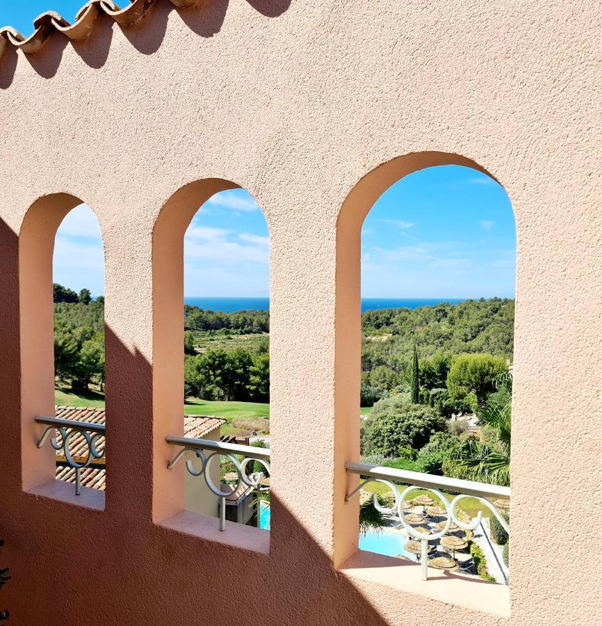 Hameau Des Amandiers - Vue Mer, Golf Et Vignes Saint-Cyr-sur-Mer Exterior foto