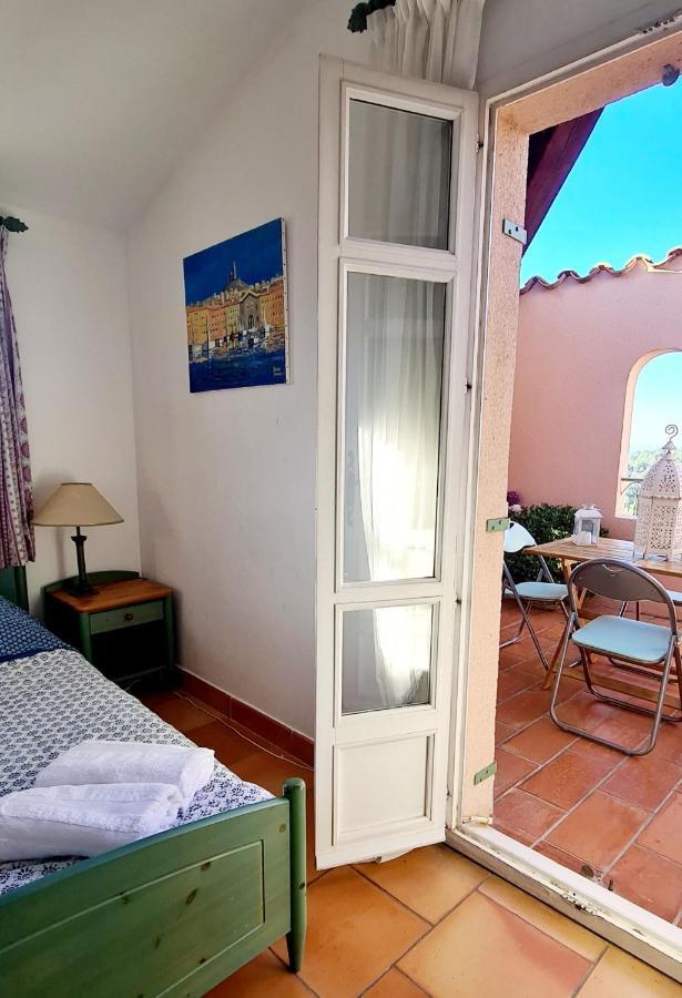 Hameau Des Amandiers - Vue Mer, Golf Et Vignes Saint-Cyr-sur-Mer Exterior foto